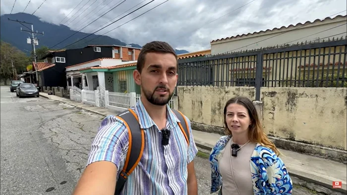 Cristi și Denisa au rămas șocați de Venezuela. FOTO: Print screen