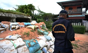 Schimb de focuri Cambodgia Thailanda 2 FOTO EPA EFE jpg