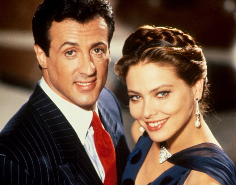 Ornella Muti, dezvăluiri din culisele filmelor cu actori legendari. „Când am jucat cu Sylvester Stallone am făcut două bronșite”