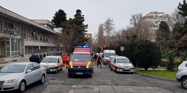 ambulanta smurd spital constanta foto calin gavrilas