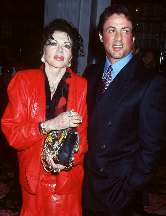 Mama lui Stallone, Jackie, este „ghicitoare în fund”foto: Getty