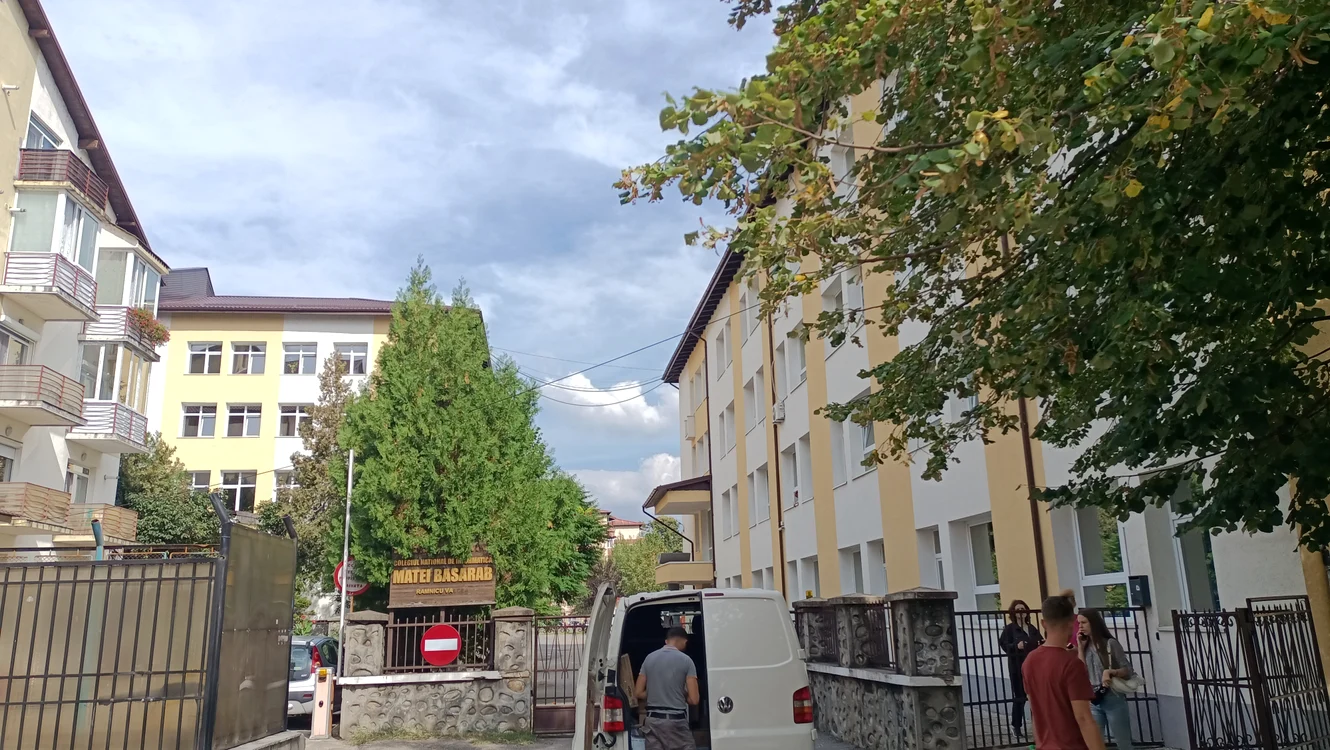 Colegiul Național de Informatică CNI Matei Basarab Râmnicu Vâlcea Foto Daciana Stoica