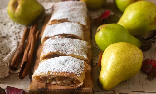 strudel cu pere jpeg
