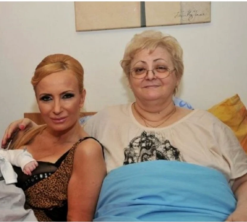 
    Anica, mama Danielei Gyorfi, a murit la vârsta de 62 de ani, în anul 2013foto: arhivă personală  