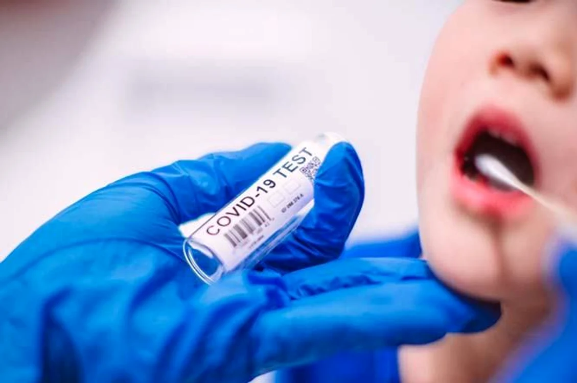 
    Ministerul Sănătății dorește ca testarea pentru COVID-19 să fie gratuită în cabinetele medicilor de familie Sursă foto: Profimedia  