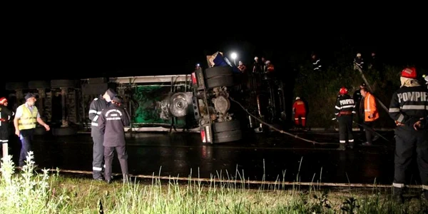 accident tir cretesti