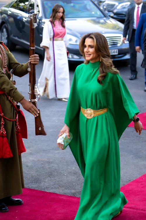 Regina Rania implineste 53 de ani   pagina oficiala (14) jpg