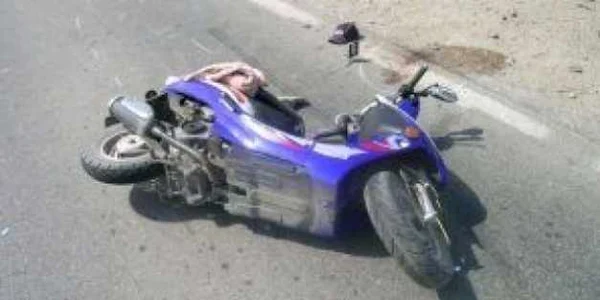 Accident între motoscutere (arhivă)