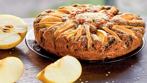 prajitura cu mac si gutui jpg