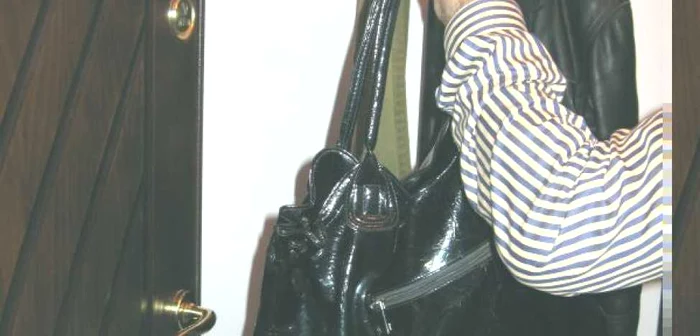 Brăila:Poliţiştii au dovedit un hoţ din apartamente