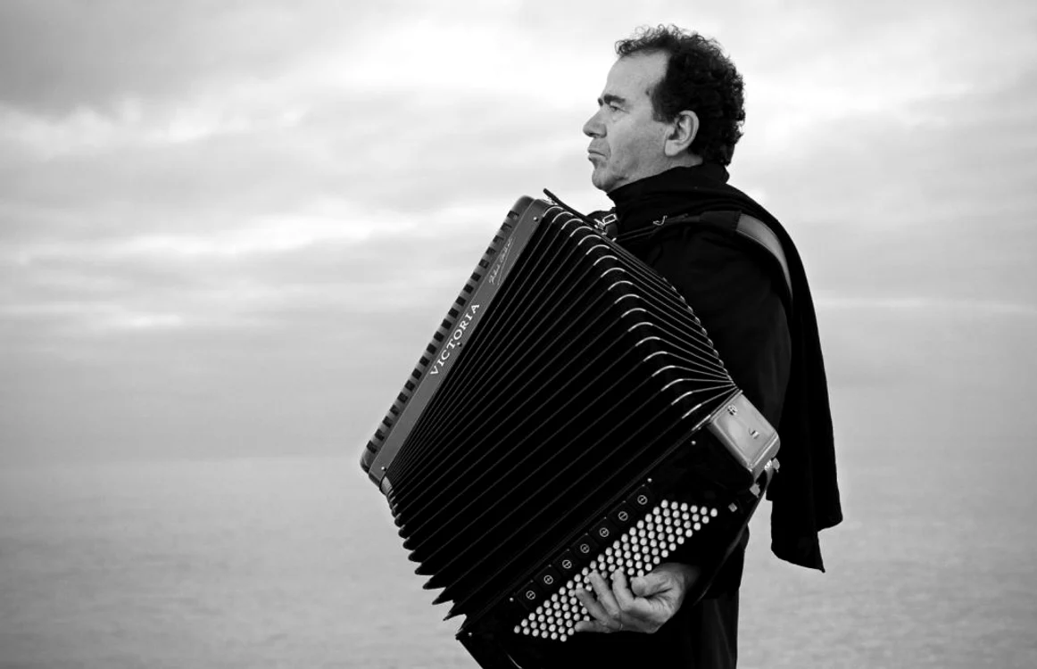 Richard Galliano (64 de ani) a început să studieze acordeonul la vârsta de 4 ani.       Foto: galliano.com