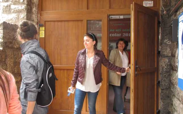 Elevii susţin miercuri, 3 iulie, proba scrisă la Istorie, la examenul de Bacalaureat 2013 FOTO Adevărul