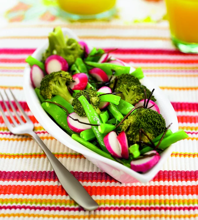 Green bean,broccoli,radish and Arame seaweed salad jpeg