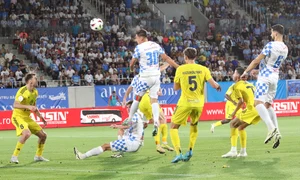 Corvinul Hunedoara FC Astana (Sportpictures) jpg