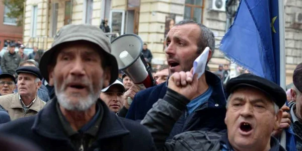 protest ANRE foto alexandru tarlev