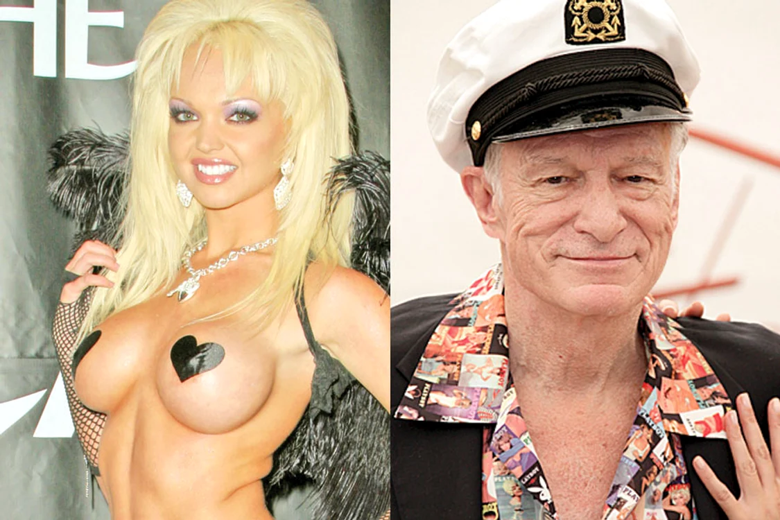 
    Lexie Contur şi Hugh Hefner  