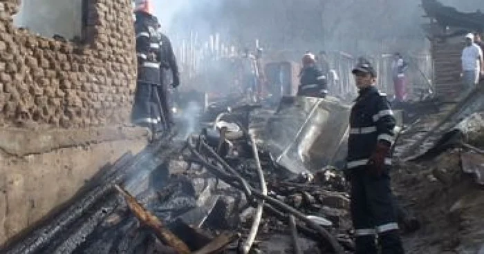 Reşiţa: Lipsa dotărilor Serviciilor Voluntare pentru Situaţii de Urgenţă, pune în pericol proprietăţile oamenilor de la sate