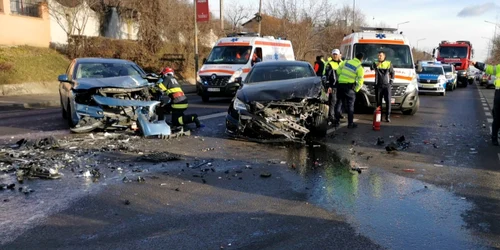 Accident rutier în Râmnicu Vâlcea la începutul lunii februarie 2024 Foto ISU Vâlcea