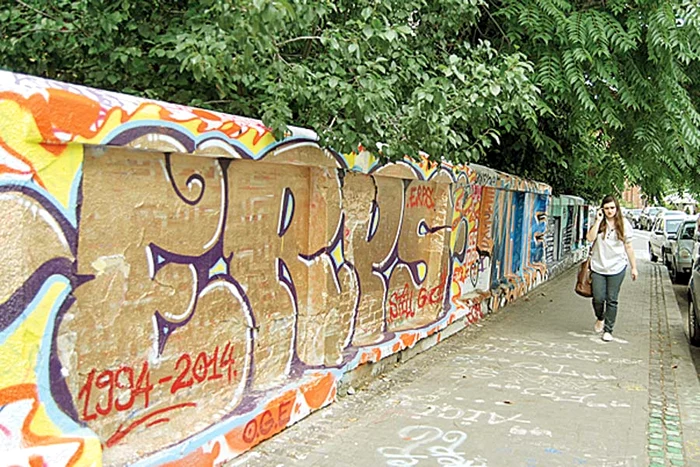 Nici un locşor nu a scăpat de spray-urile artiştilor stradali