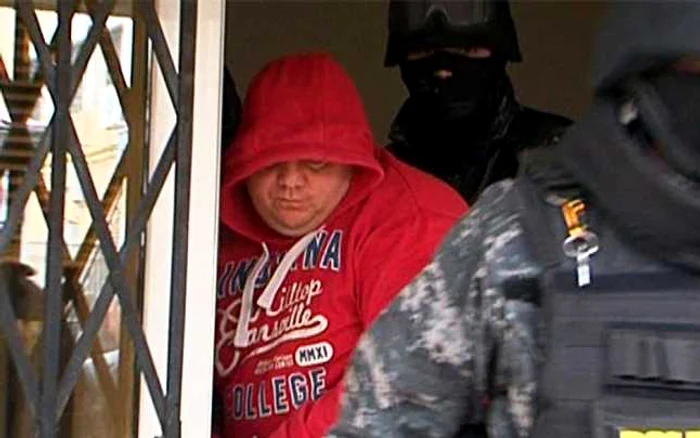 Unul dintre hoţii prinşi zilele trecute este luptătorul Claudiu Belciug FOTO: Iulian Bunilă