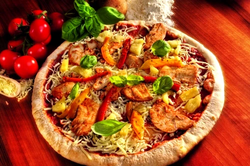 pizza ananas pui jpeg