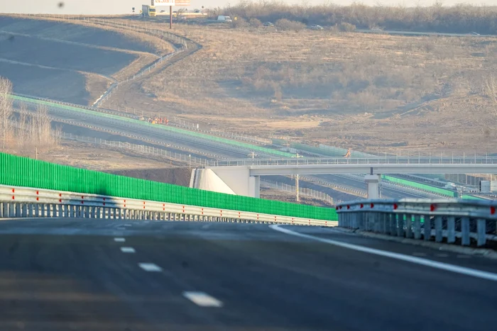 Drumul expres 12 a devenit loc preferat de tineri pentru drifturi FOTO: arhiva/DRDP  Craiova