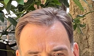 radu naum PNG