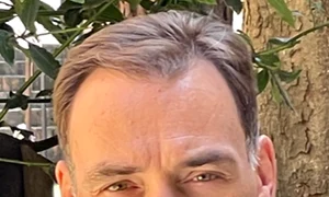 radu naum PNG