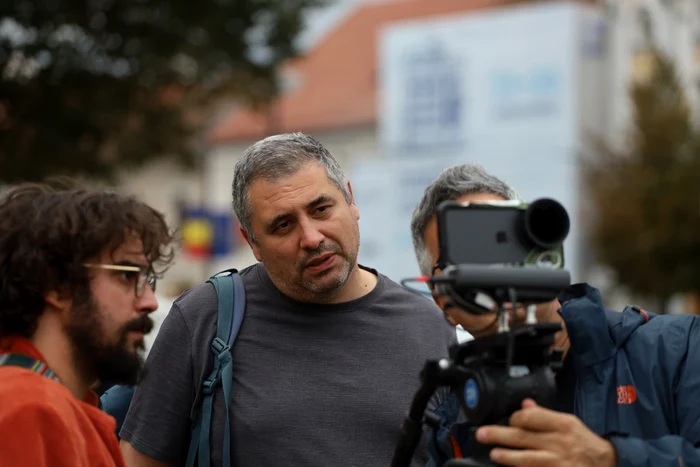Pelicula a fost filmată cu telefonul mobil. FOTO: Kontinental 25