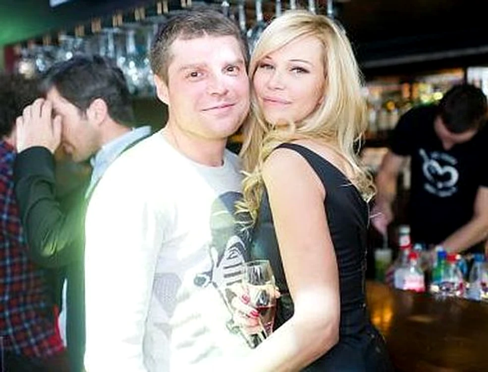 Rusoaicele frumoase foc.. nu au gusturi la bărbaţi