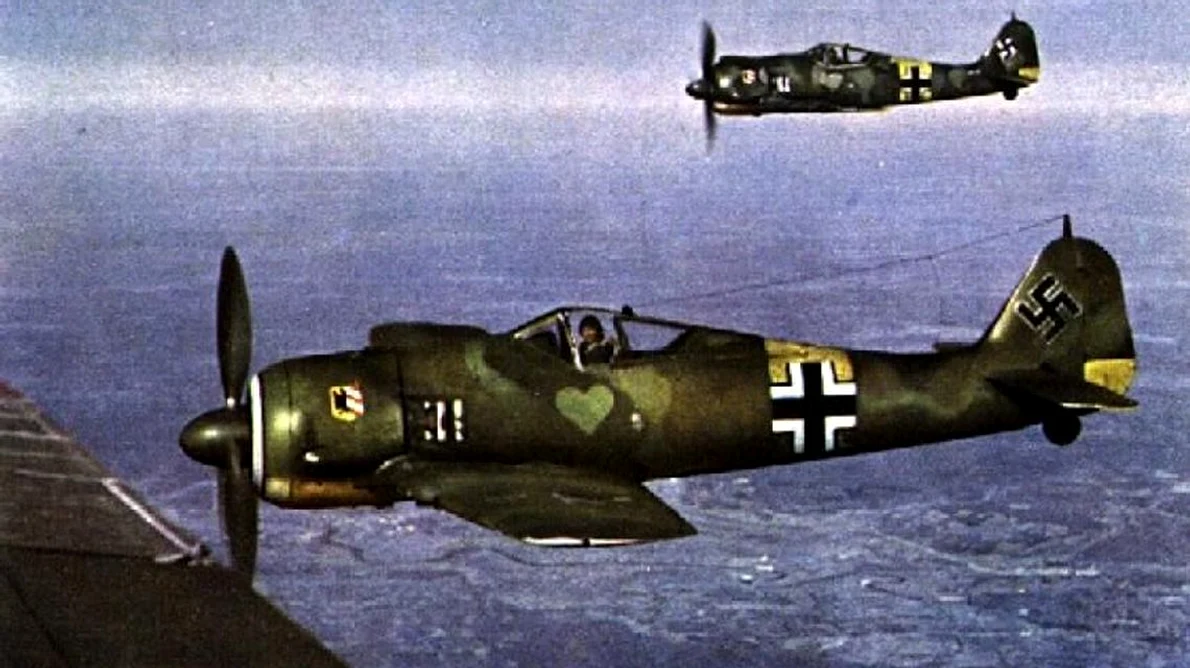 11 martie: Hermann Goering crează Lufftwafe, trupele aeriene ale celui de al III lea Reich jpeg