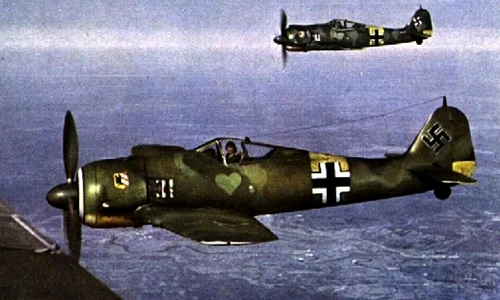 11 martie: Hermann Goering crează Lufftwafe, trupele aeriene ale celui de al III lea Reich jpeg