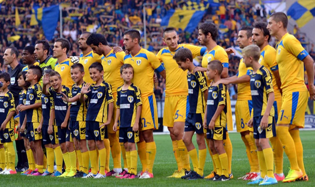 Start în campionat pentru Petrolul, la Cluj. FOTO fcpetrolul.ro