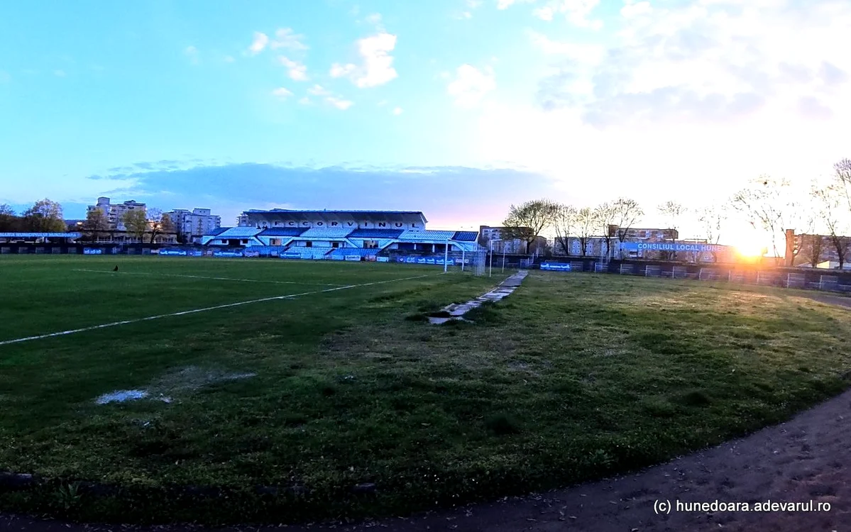 Stadionul Corvinul Hunedoara Foto Daniel Guță ADEVĂRUL (19) jpg
