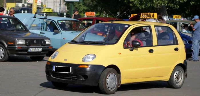 Toţi cursanţii vor fi înregistraţi într-o evidenţă
gestionată de Autoritatea Rutieră FOTO Adevărul