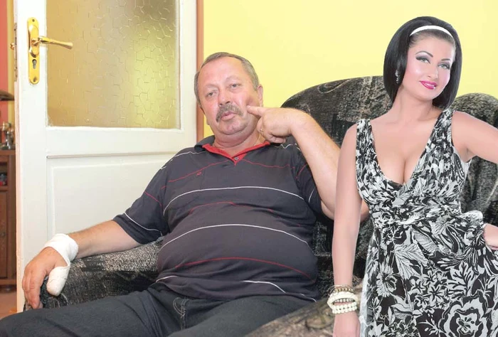 
    Eugeniu îi  bate obrazul  nerecunoscătoarei  sale fiice  