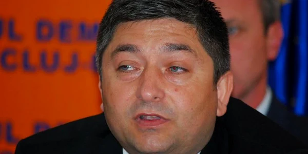 Alin Tişe l-a făcut incompetent şi mincinos pe actualul preşedinte al CJ Cluj, Horea Uioreanu