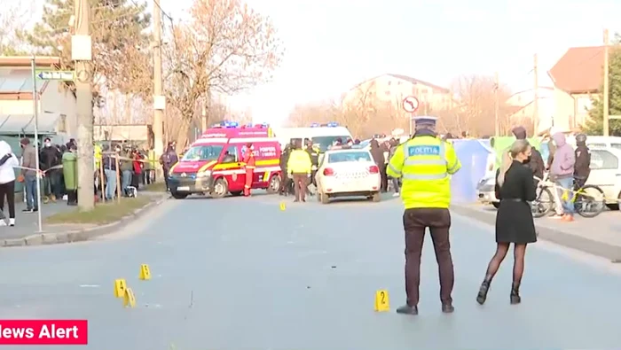 Mașina de poliție avea o viteză mare atunci când le-a acroșat pe cele două fete