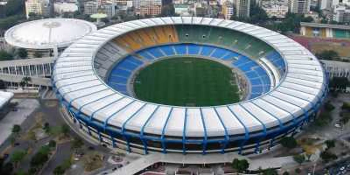 FOTBAL: Stadionul Maracana va fi închis timp de trei ani