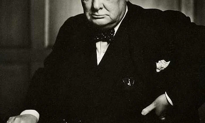 «Dinţii care au salvat lumea» ai lui Churchill, scoşi la vânzare jpeg