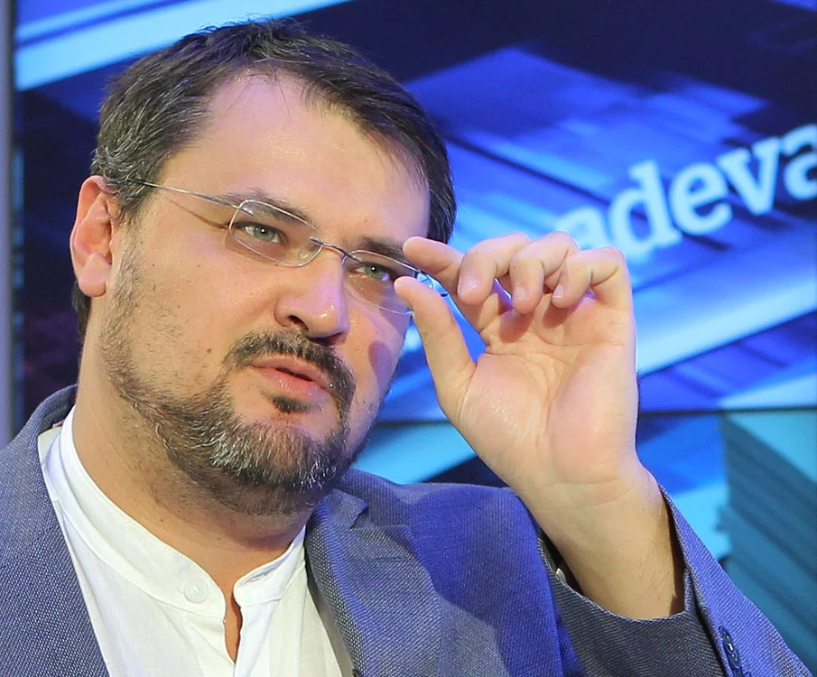 „Dacă guvernezi serios, nu poţi să stai la televizor“ – interviu cu Cristian GHINEA, ministrul Fondurilor Europene jpeg