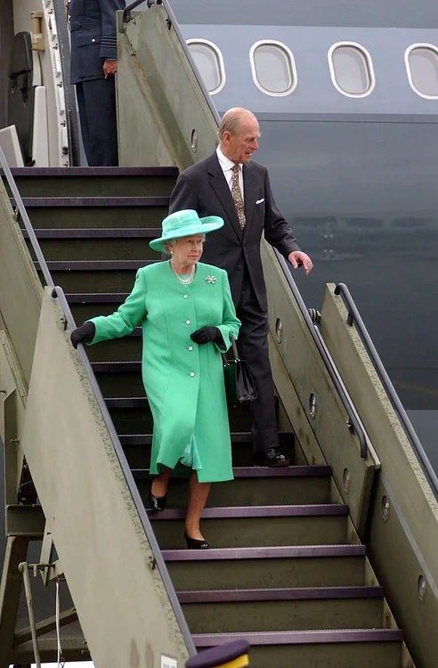Queen Elizabeth Arrives In Canada jpeg