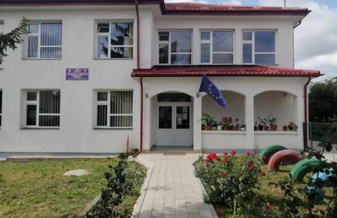 O grădiniţă în Dersca FOTO Cosmin Zamfirache