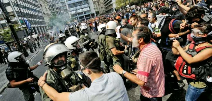 Grecii sunt nemulțumiți de reformele dure de austeritate