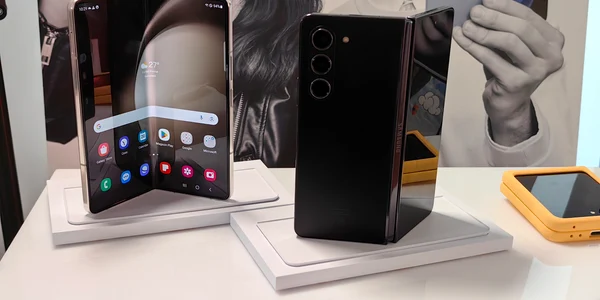 Samsung Galaxy Fold 5 și Galaxy Flip 5 jpg