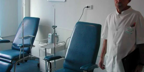 Doctorul Virgil Pătraşcu spune că aparatura va fi de folos bolnavilor din Oltenia. 