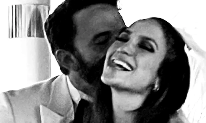 Jennfier Lopez si Ben Affleck s au casatorit (1) jfif