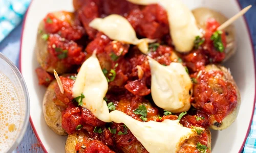patatas bravas shutterstock 1100559149 jpg
