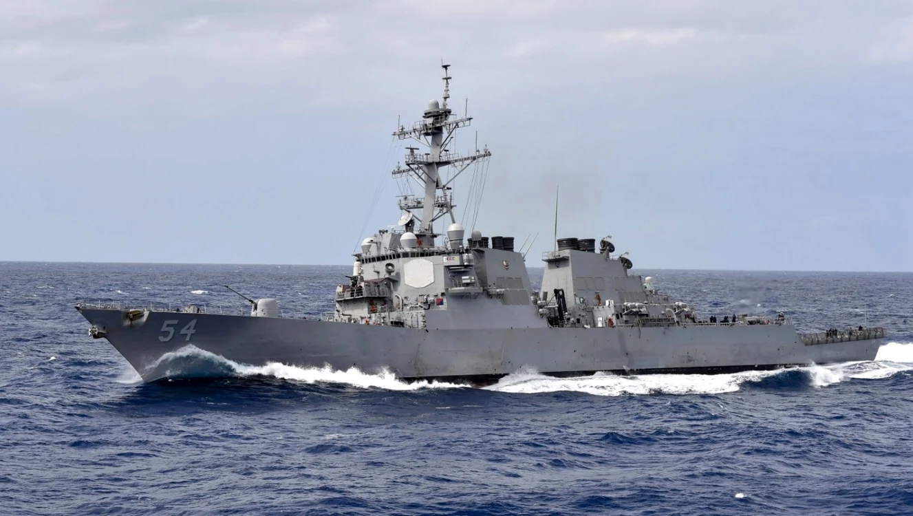 Distrugătorul Curtis Wilbur FOTO c7f.navy.mil