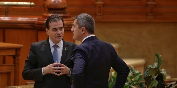 Parlament - şedinţă comună - vot învestire guvern Orban - Ludovic Orban / FOTO Inquam Photos / Octav Ganea / 4 nov 2019